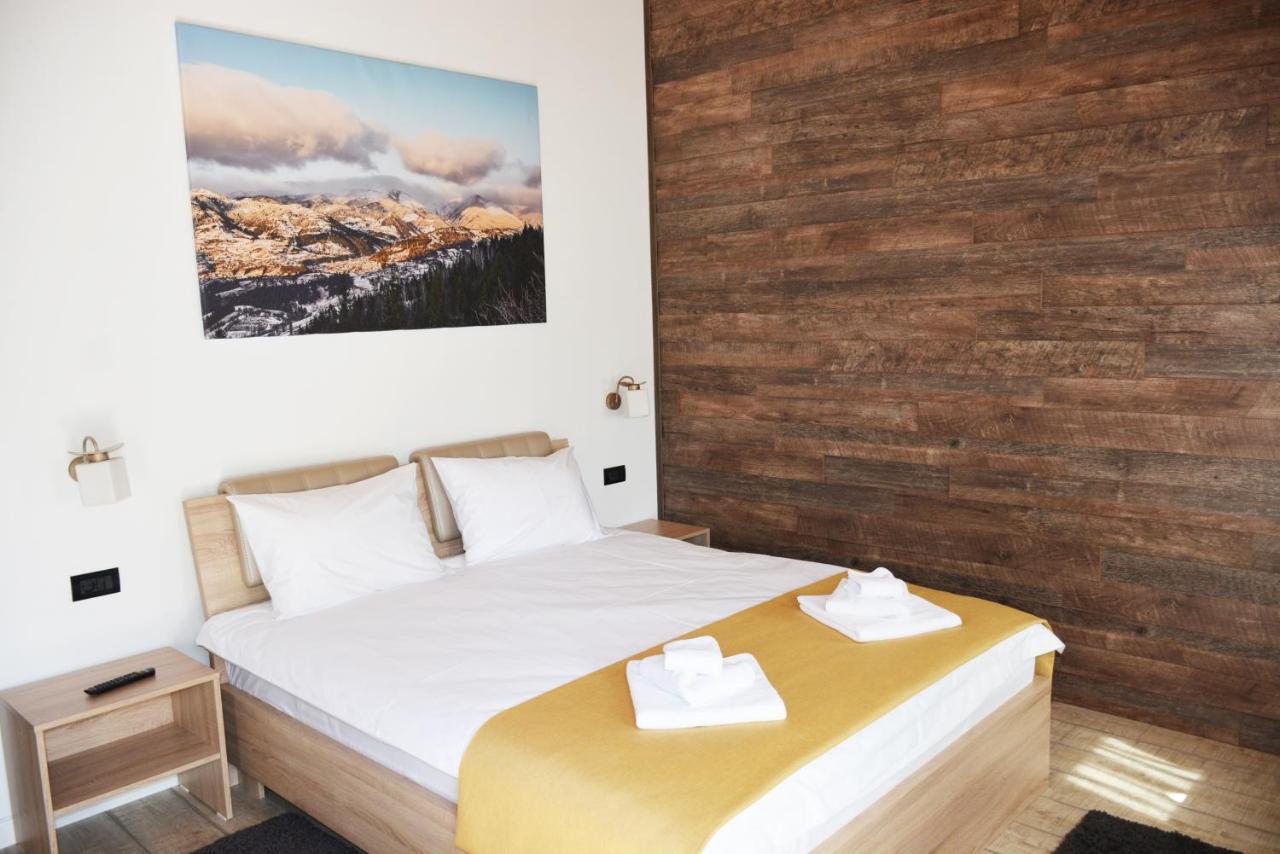 Popasul Lu' Voda Borşa Extérieur photo