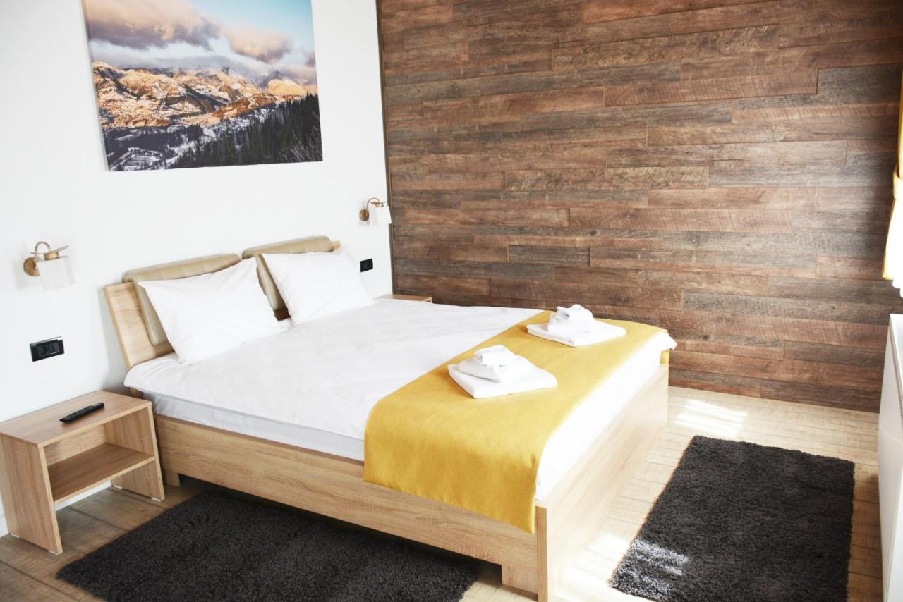 Popasul Lu' Voda Borşa Extérieur photo