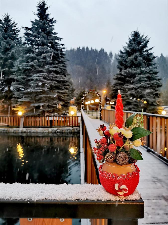 Popasul Lu' Voda Borşa Extérieur photo