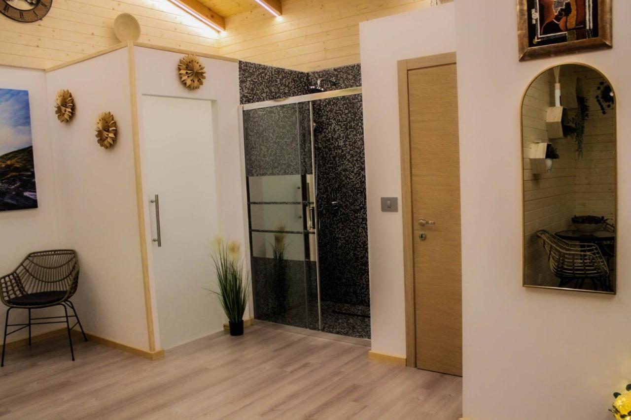 Popasul Lu' Voda Borşa Extérieur photo