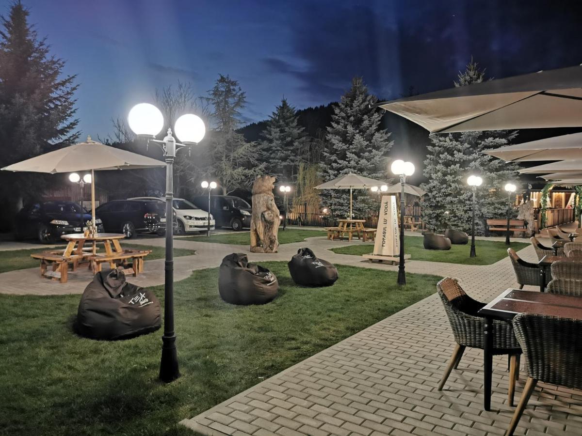 Popasul Lu' Voda Borşa Extérieur photo
